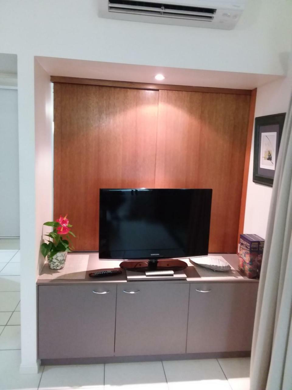 Jackies City Central Apartment Кэрнс Экстерьер фото