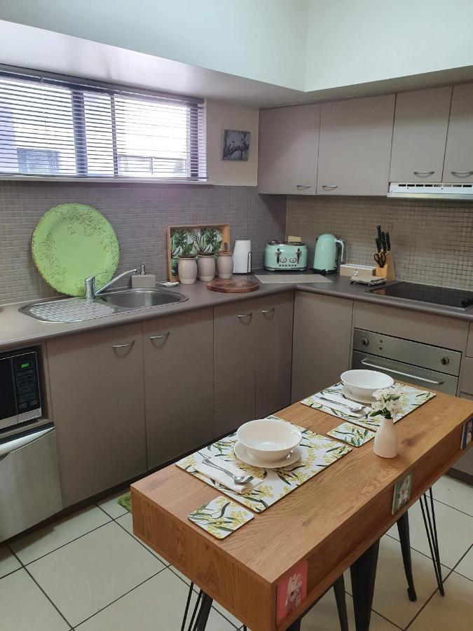 Jackies City Central Apartment Кэрнс Экстерьер фото